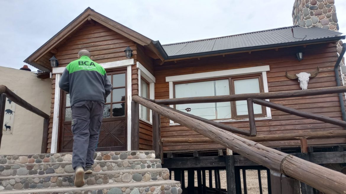 La Brigada de Control Ambiental intervino una colección de trofeos de caza sin declarar en Quehué