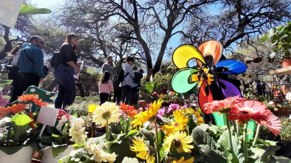 La Expo Vivero 2025 abrió sus puertas en Toay, con cambios en la programación por el clima