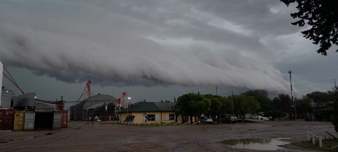 Fuerte tormenta: lluvia y granizo en Luiggi y la zona norte