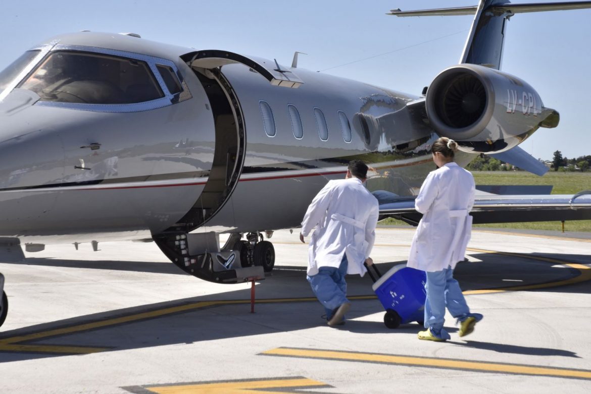 Se hizo la primera ablación múltiple en el Favaloro: operativo con tres aviones y decenas de profesionales