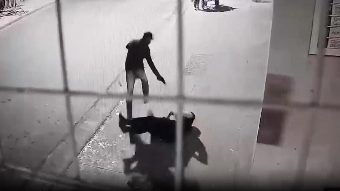 Buscan a los cuatro hombres que asesinaron a un policía en un hospital de Rosario