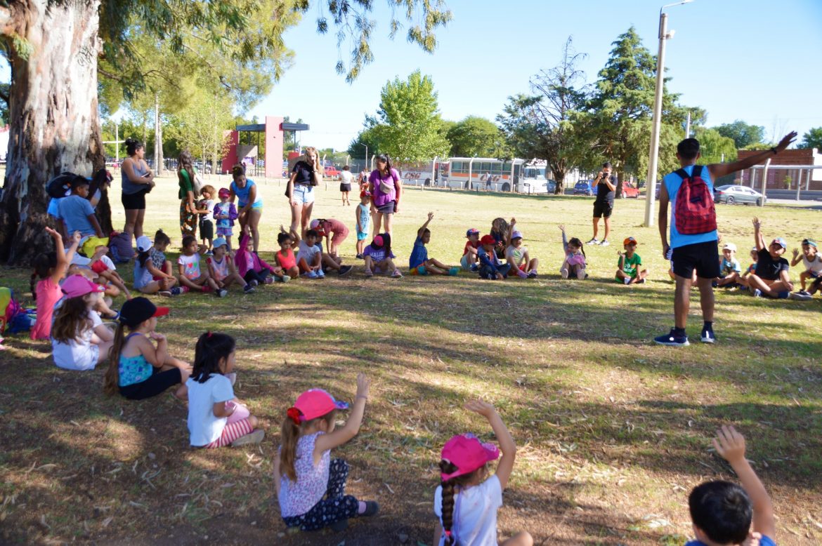 Inscriben para colonia de vacaciones en Toay
