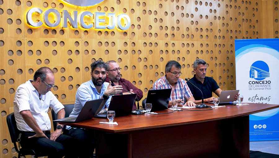 Presupuesto en Pico: Anconetani planteó austeridad y cautela