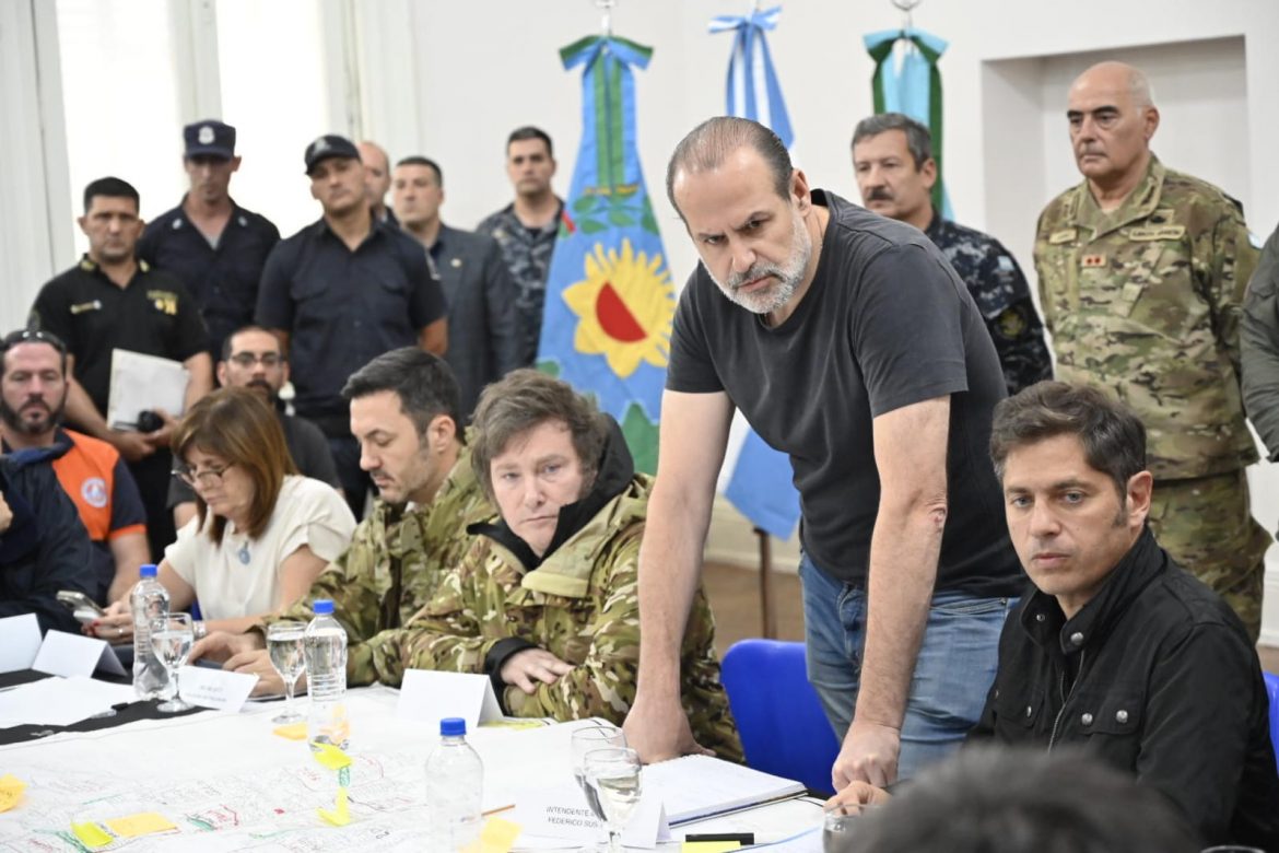 Milei volvió a arrasar en las elecciones en Bahía Blanca y horas después le aplicó la motosierra para la reconstrucción