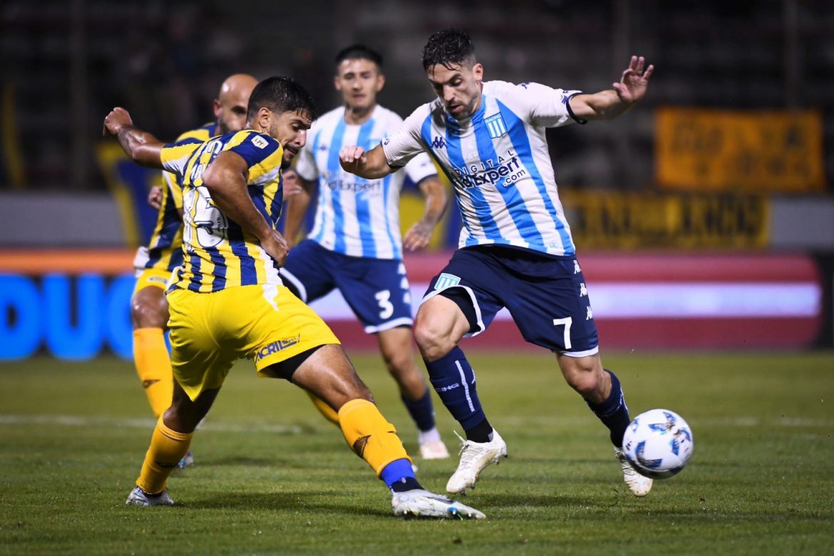 Bajo la lluvia salteña, Central le ganó en los penales a Racing y pasó a semifinales