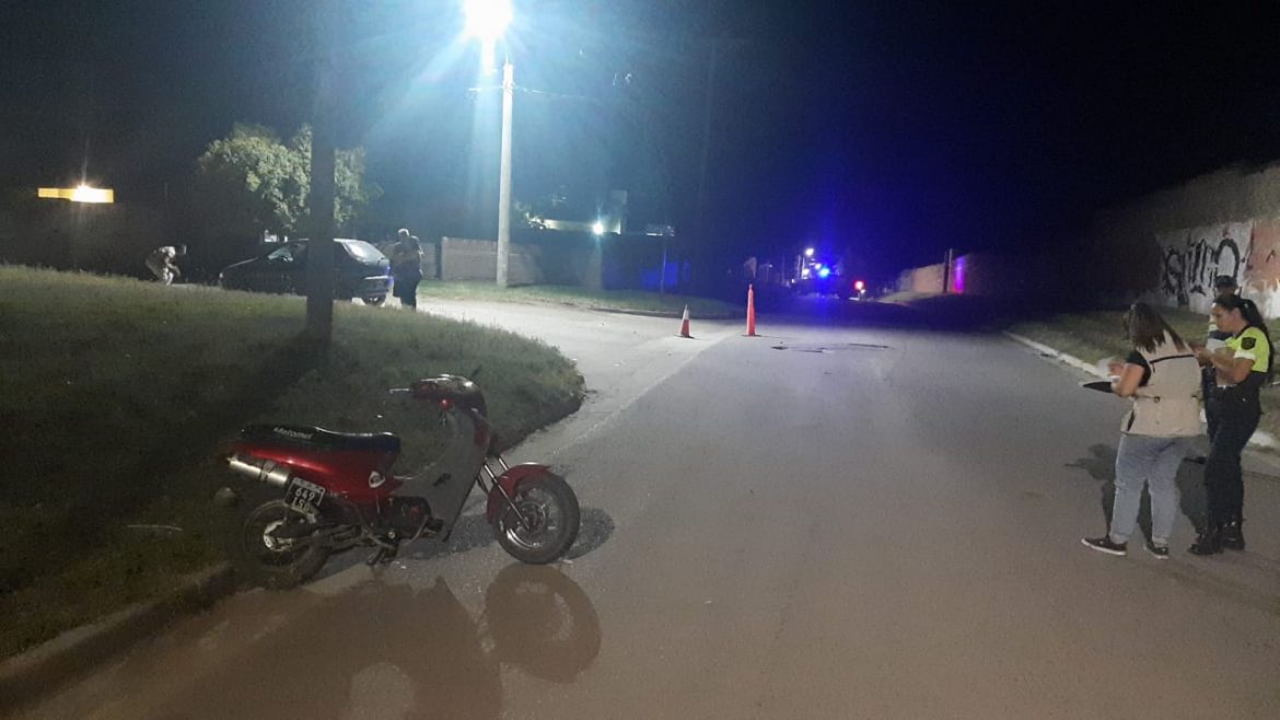 Un motociclista fracturado en un choque en Santa Rosa