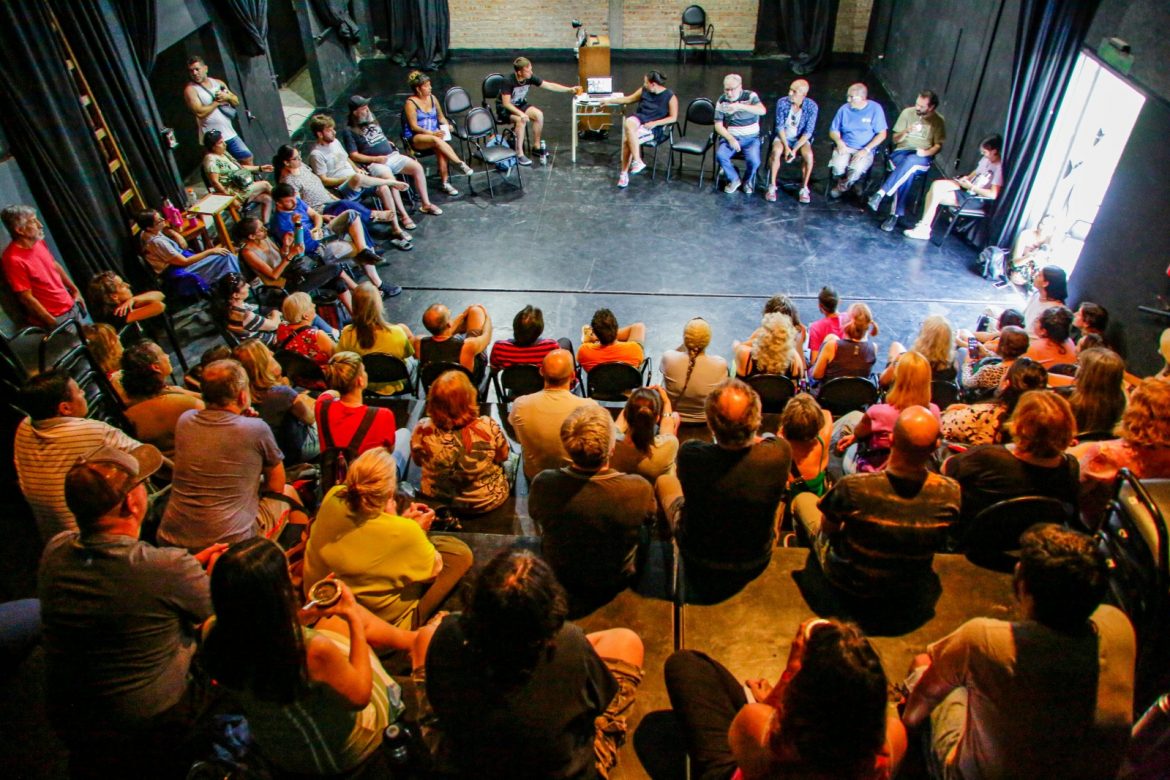 Artistas pampeanos se movilizan contra la Ley Ómnibus