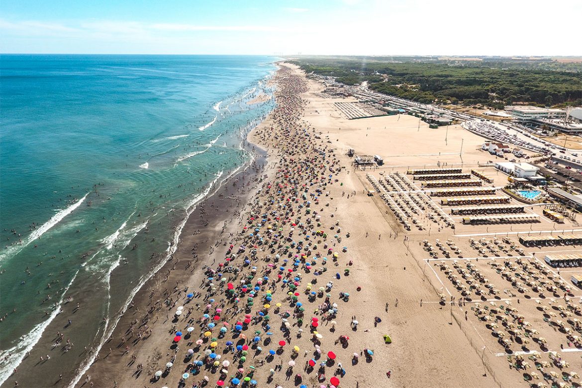 Familia piquense sufrió el robo de más de un millón de pesos mientras paseaba en Necochea