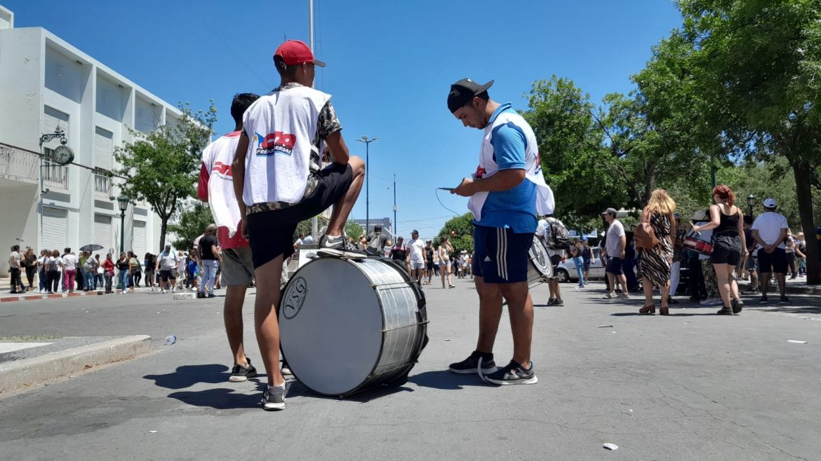“Háganse cargo: son cómplices”, dicen desde Casa de Gobierno al radical Guidugli