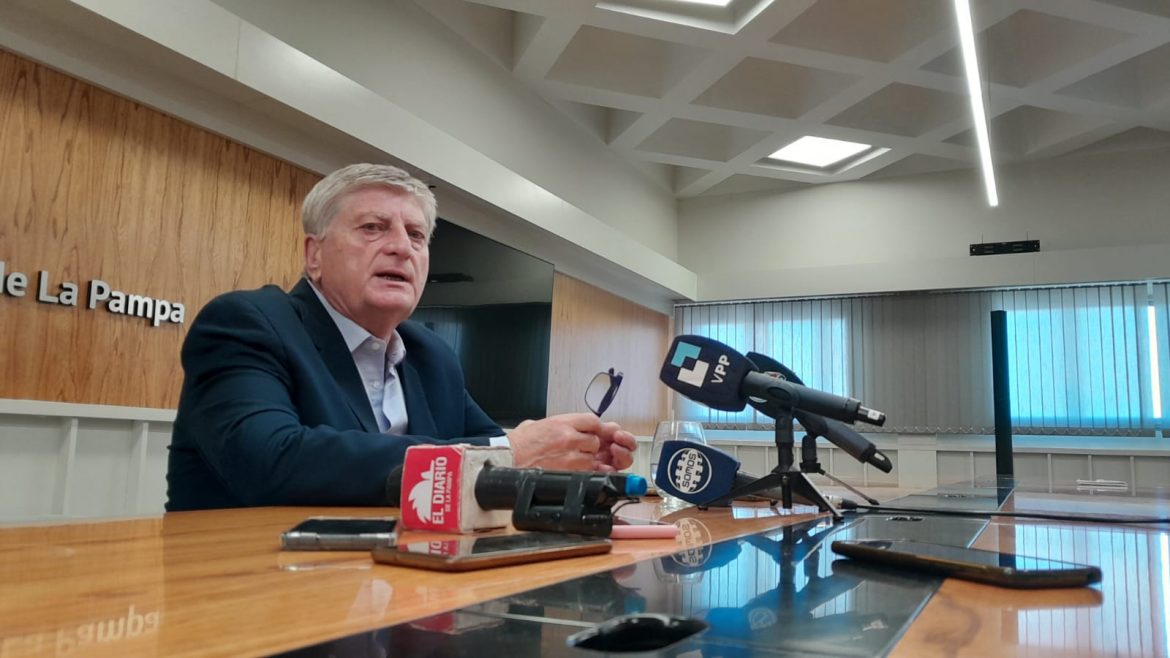 Ziliotto confirmó que con los bonos de la coparticipación se harán 900 casas