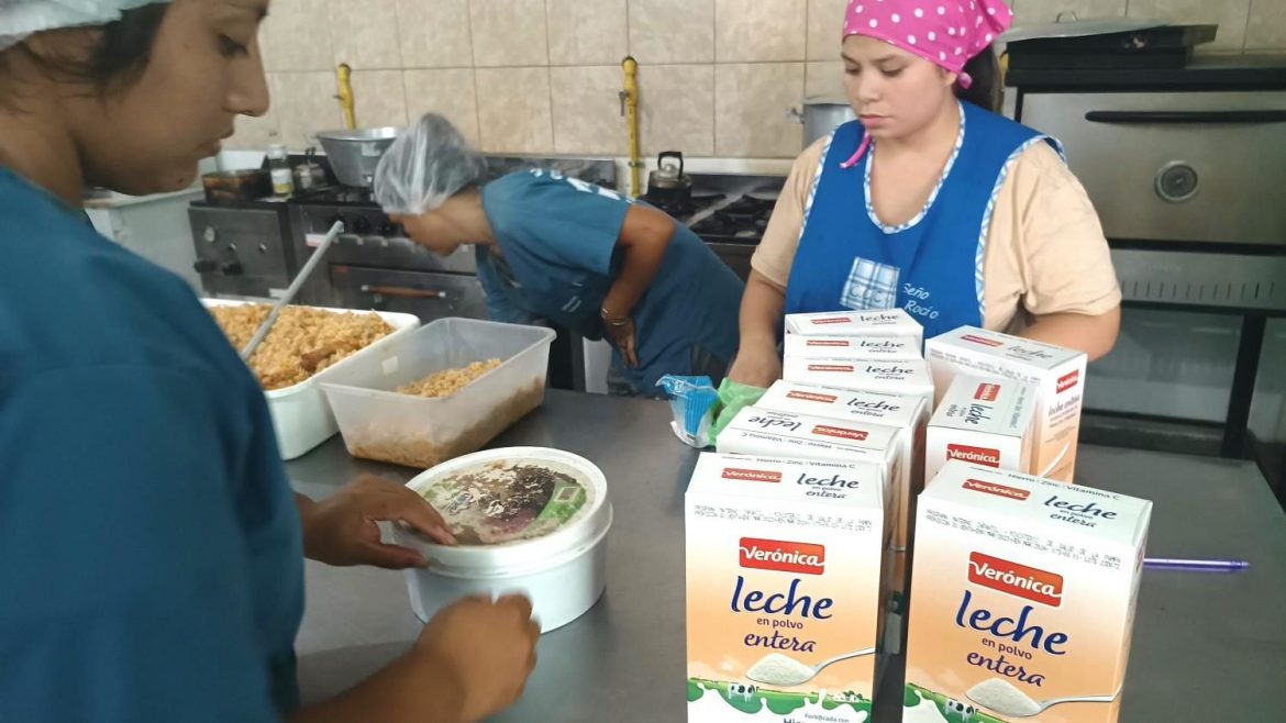 Comedores populares: entregan hasta 1.000 viandas por día y crece la demanda en Santa Rosa