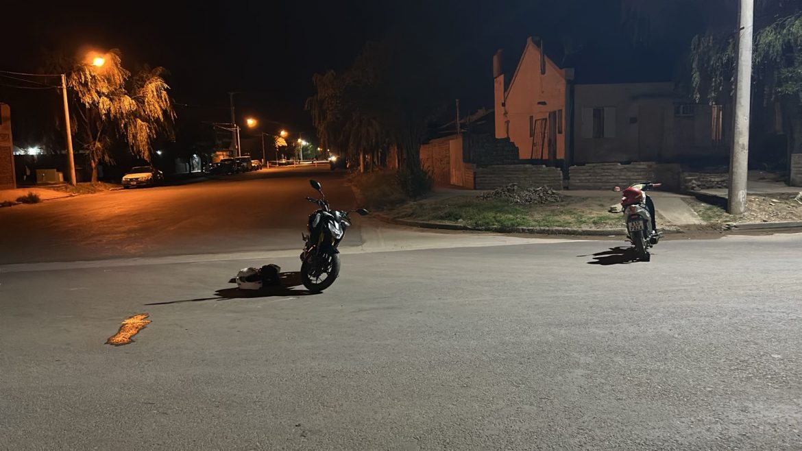 Chocaron dos motos en Santa Rosa: un joven y un nene hospitalizados