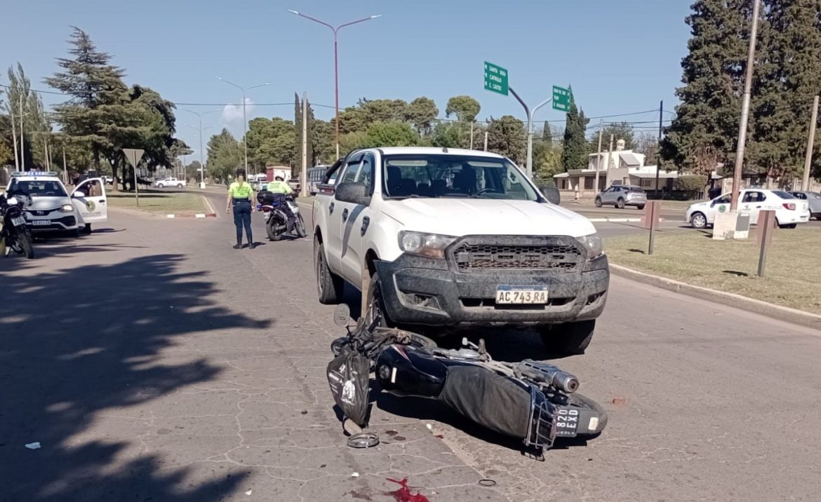 Un motociclista herido por un choque en la avenida Perón