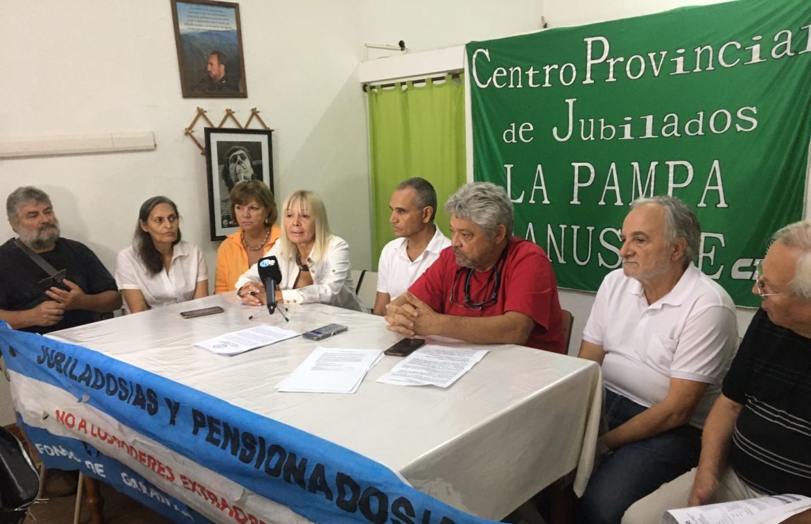 Jornada de debate de jubilados y jubiladas en Santa Rosa para “visibilizar y luchar” por sus derechos