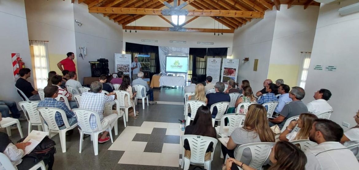 Pistachos en Casa de Piedra: jornada de difusión y capacitación