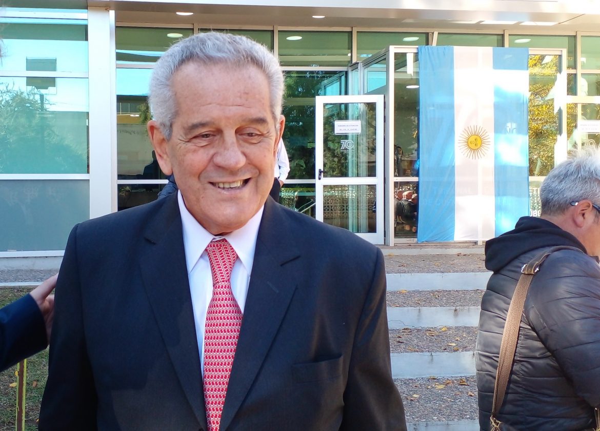 Para el titular de la Sigen “sería mucho mejor que se sancionen leyes vía el Congreso” en vez de un DNU