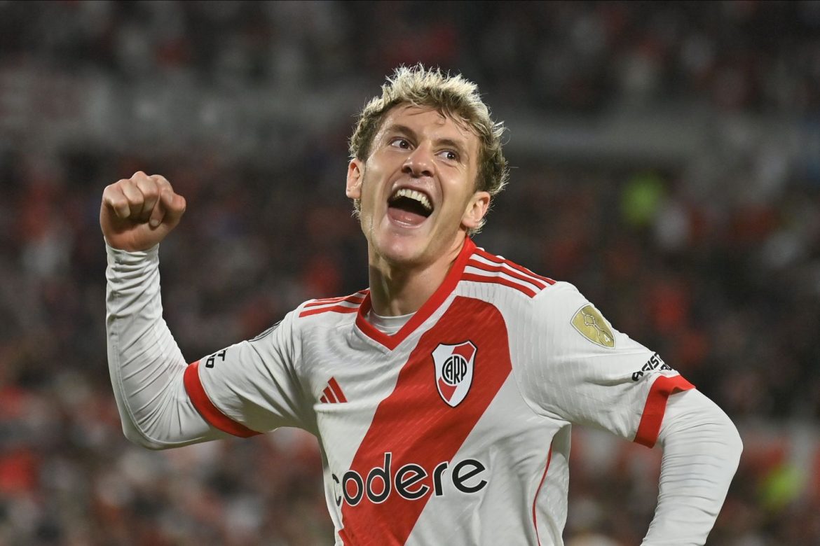 River se lo dio vuelta a Instituto con un hat-trick de Colidio y se clasificó primero en la Zona A