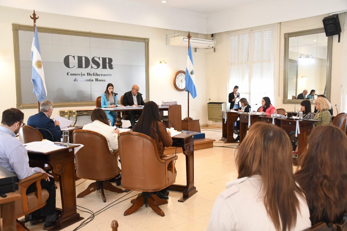 El concejo deliberante de Santa Rosa aprobó por mayoría el presupuesto 2025