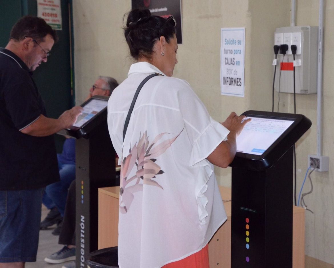 Por los tarifazos, la CPE permite pagos parciales de facturas del servicio eléctrico