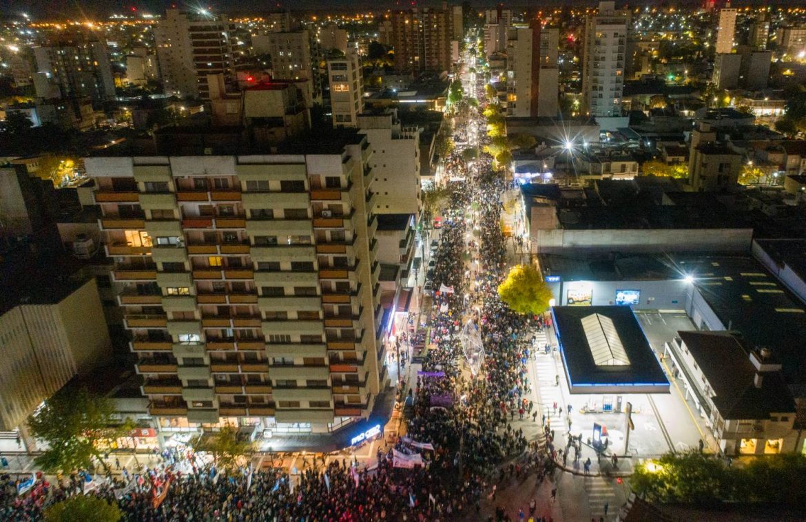 Histórica marcha en Santa Rosa por las universidades: 12 mil personas en las calles