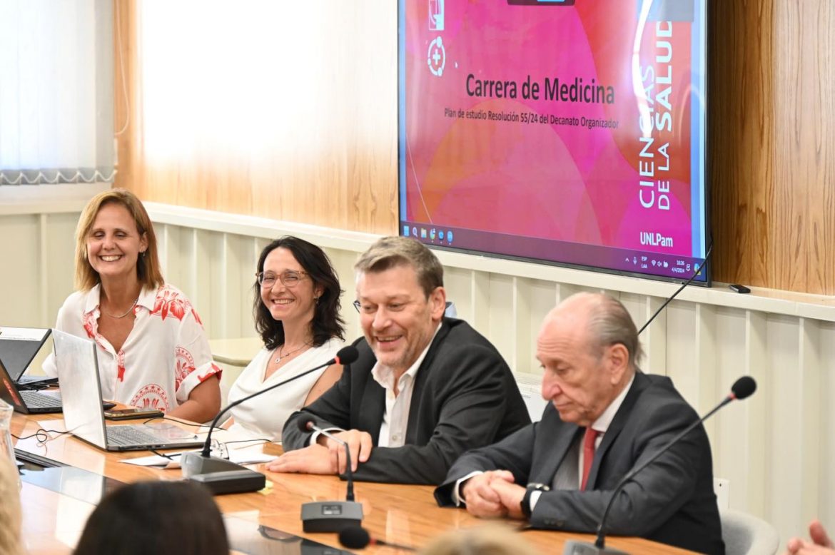 Se aprobó la carrera de Medicina, pero sujeta al financiamiento de la Provincia