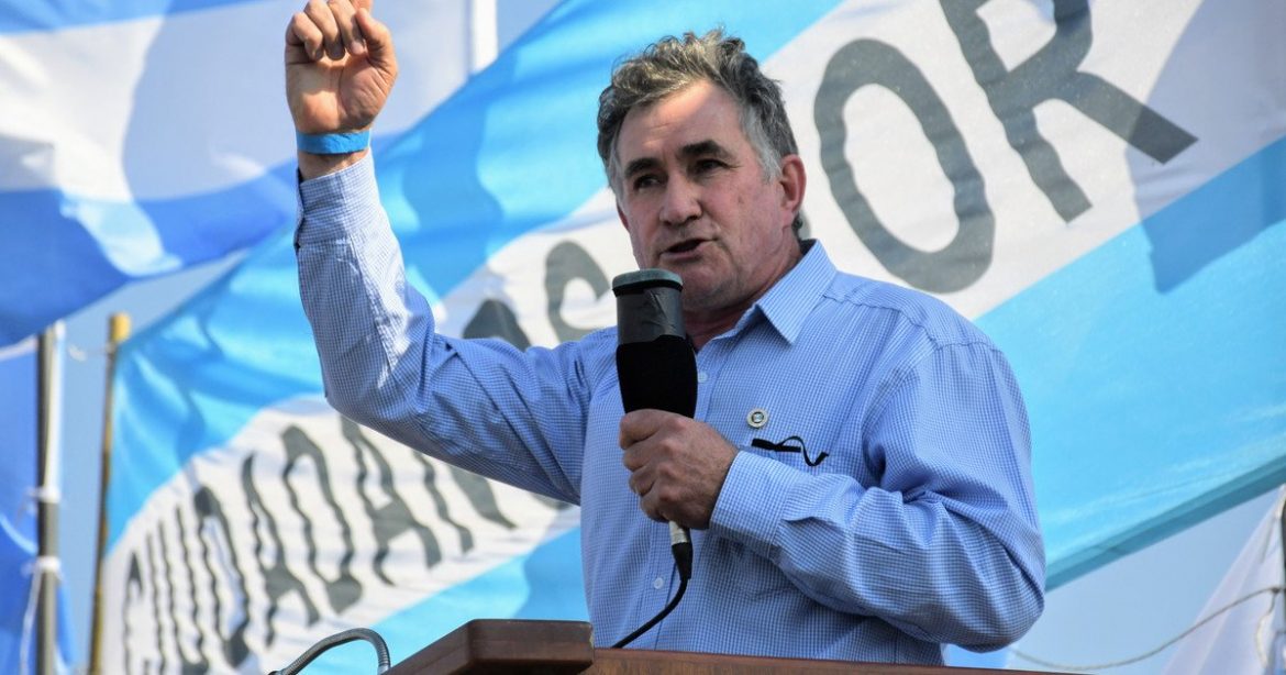 Murió Carlos Achetoni, presidente de la Federación Agraria, en un choque en la ruta 188