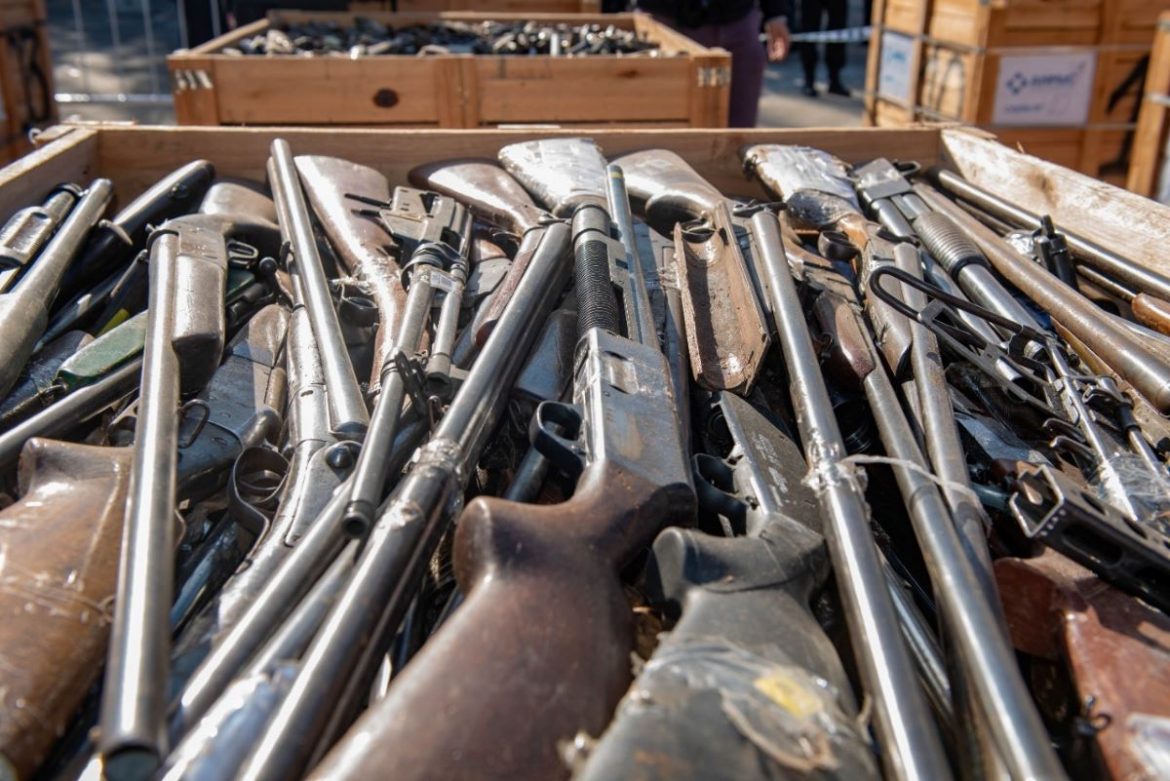 Milei desmantela el registro de armas en La Pampa: despide a 4 empleados