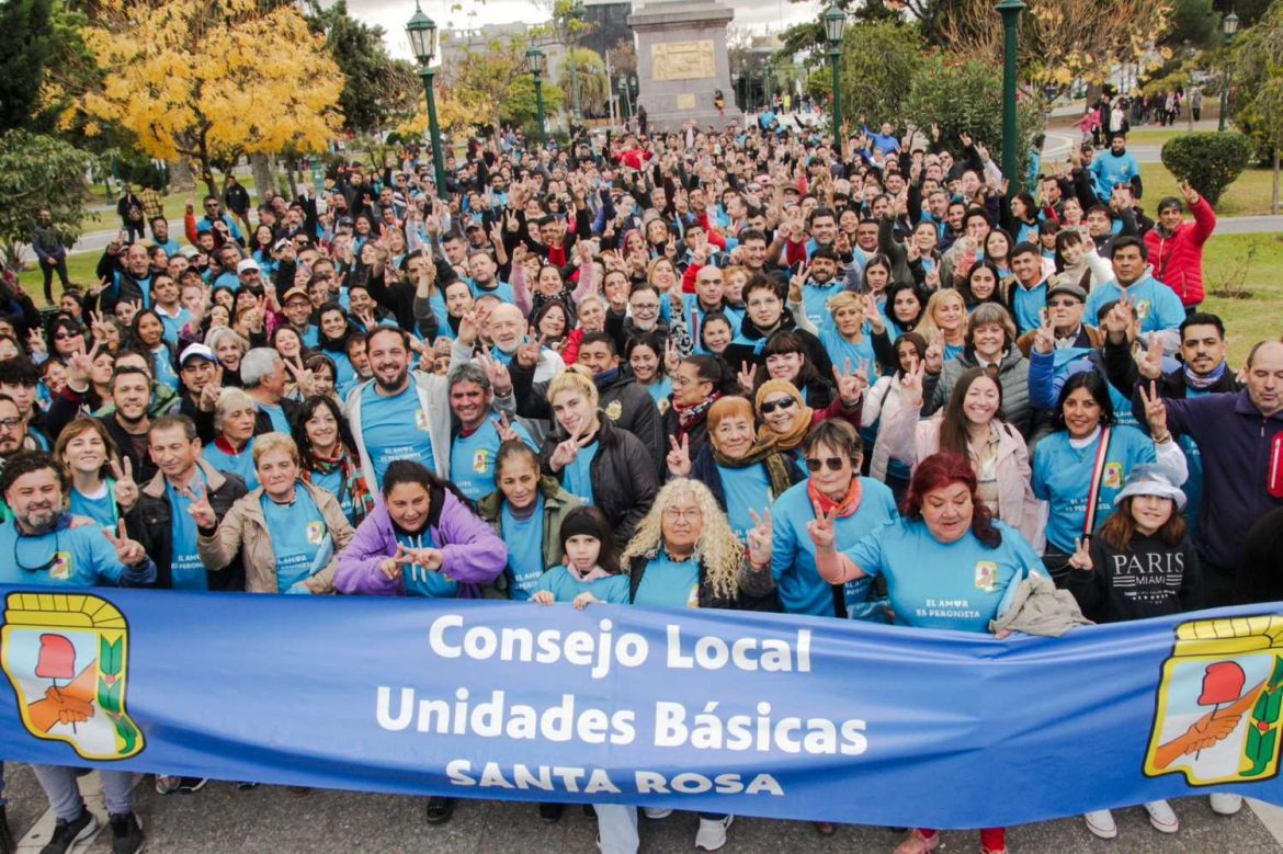 Di Nápoli pidió por la unidad del peronismo y dejó otros mensajes