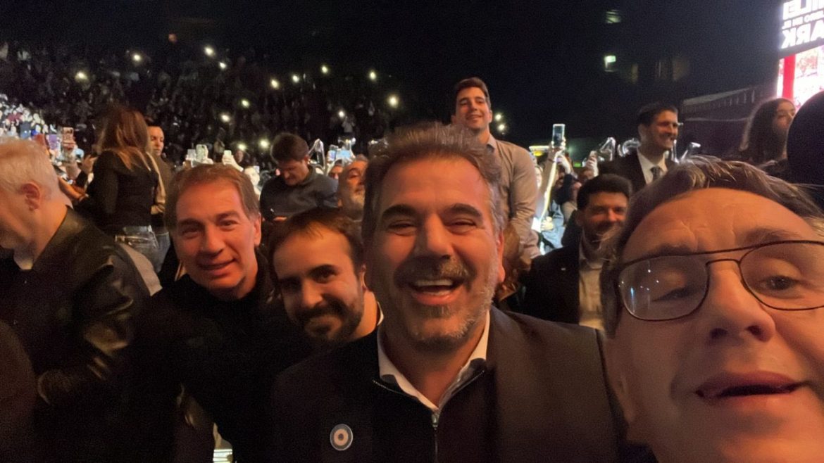 Maquieyra fue al show de Milei: libro nuevo y festejos en el Luna Park