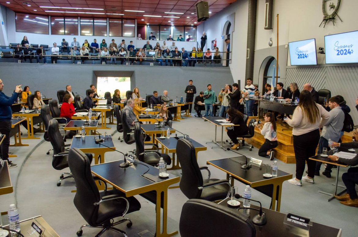 La Legislatura trata de unificar la ley del aporte: qué les dijo Ziliotto en una reunión a opositores