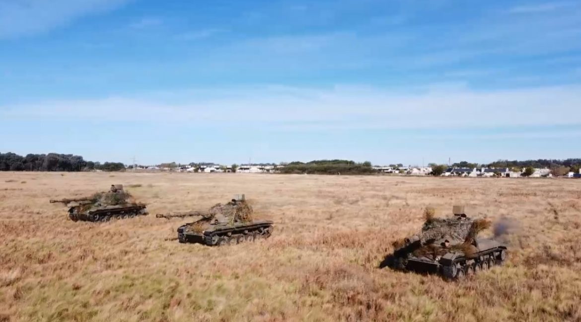 El Ejército, en nueva instrucción sobre tanques y otros blindados en La Pampa