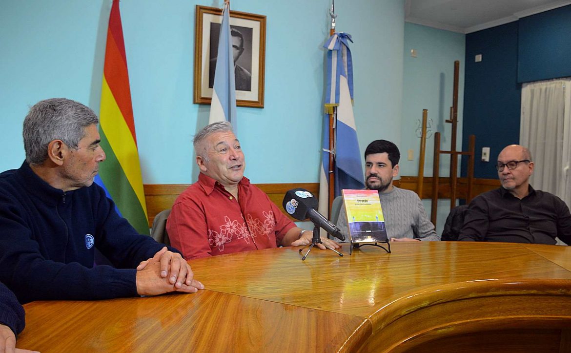 Con una obra de teatro en el ATTP, Editorial Voces presenta este sábado un nuevo libro