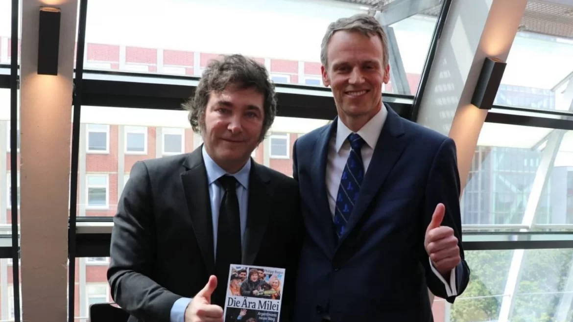 Milei, condecorado por una agrupación liberal en Alemania