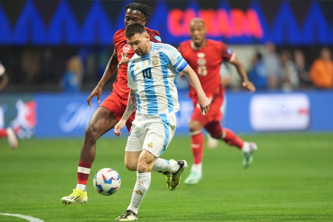 Argentina venció a Canadá en el debut de la Copa América
