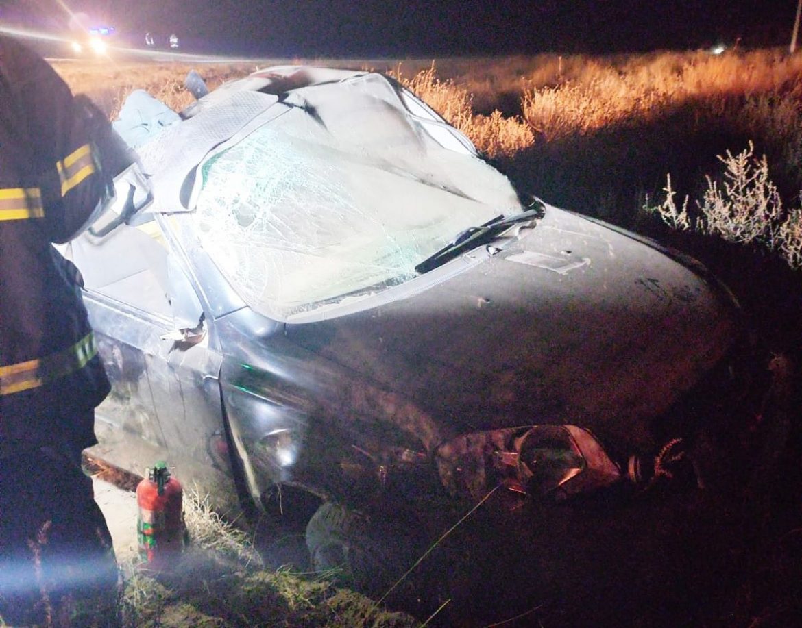 Volcó un auto en la ruta 9: el test del alcoholemia dio positivo