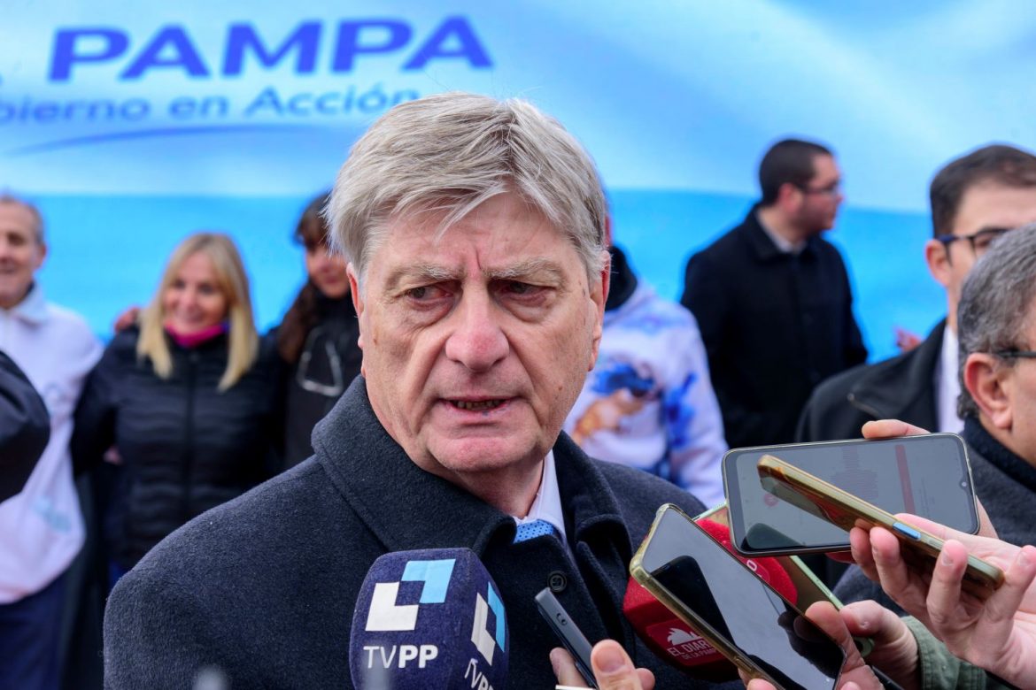 Pacto de Mayo: cátedra universitaria de Tucumán respaldó a Ziliotto