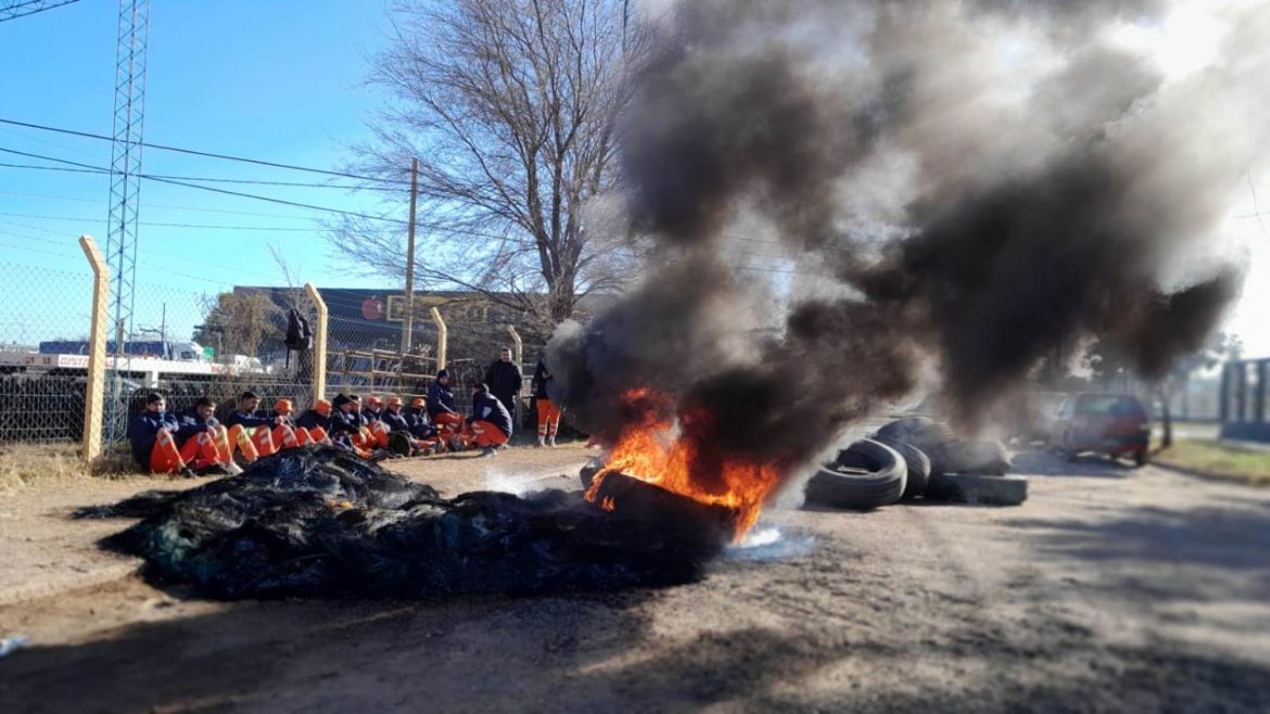 Conflicto de recolectores en Santa Rosa: este viernes vence la conciliación y se encamina a cerrar sin acuerdo