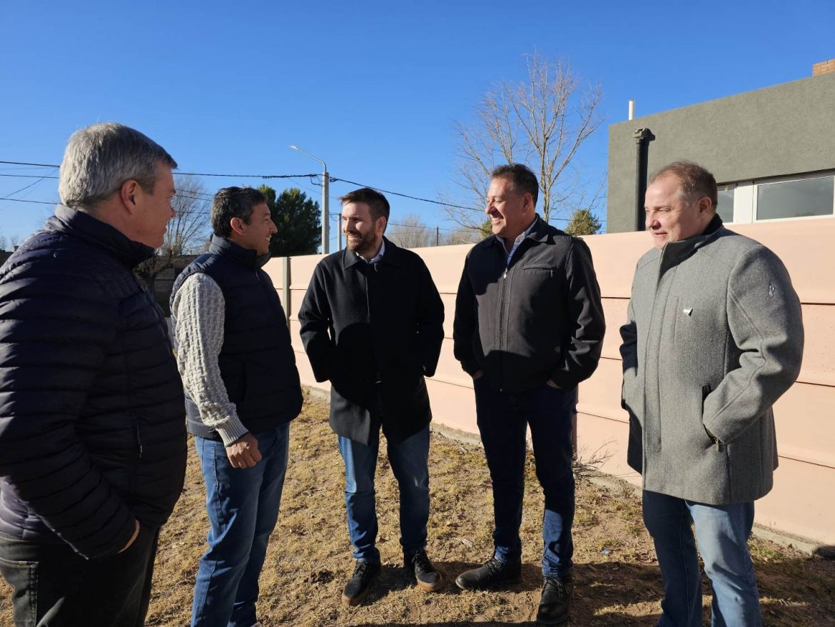 Ziliotto manda a sus ministros a recorrer los pueblos: primera escala Chacharramendi