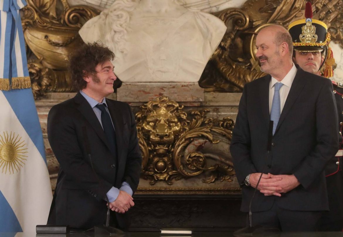 Ahora Sturzenegger sugiere no vetar los cambios de los ATN: cuál es la razón oculta