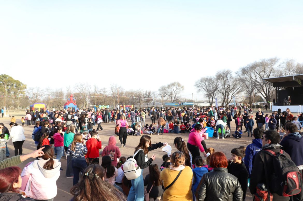 Miles de personas celebraron el Día de las Infancias en Toay