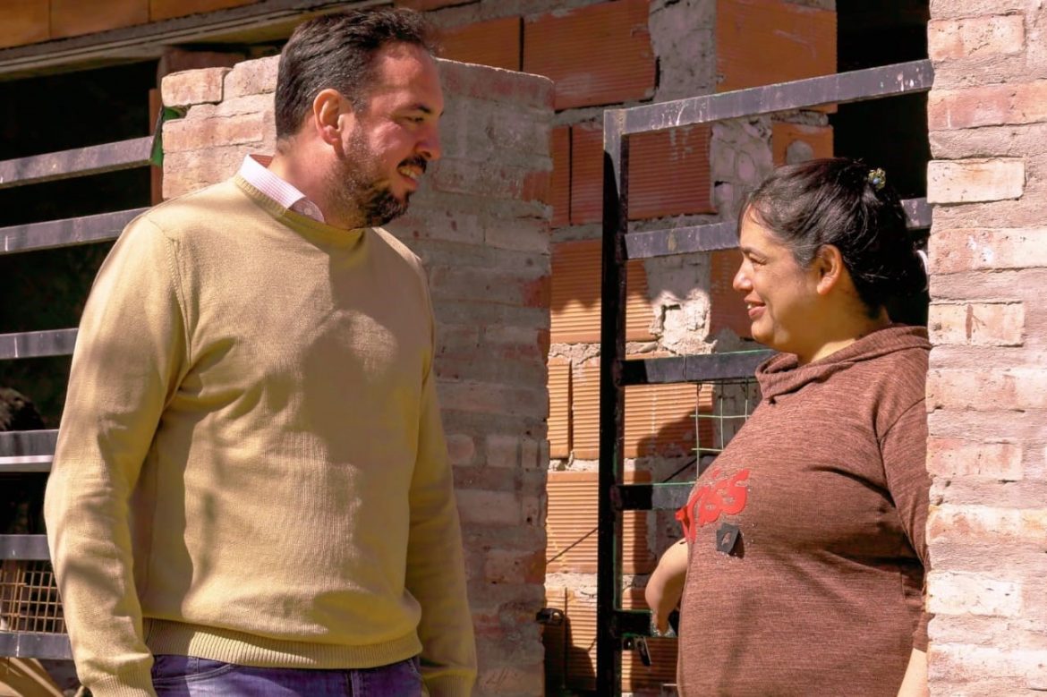 Di Nápoli: “estar cerca de las familias es nuestro sello de gestión”