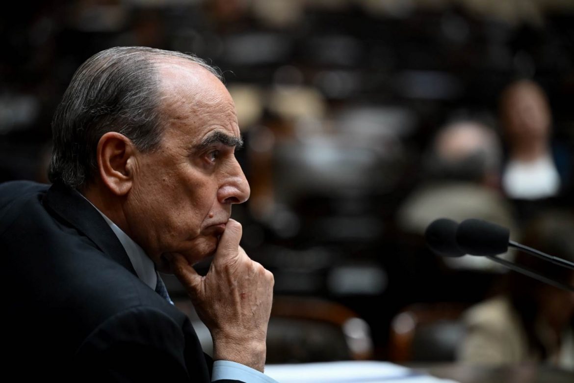 Guillermo Francos renunció como jefe de Gabinete y lo reemplazará Manuel Adorni