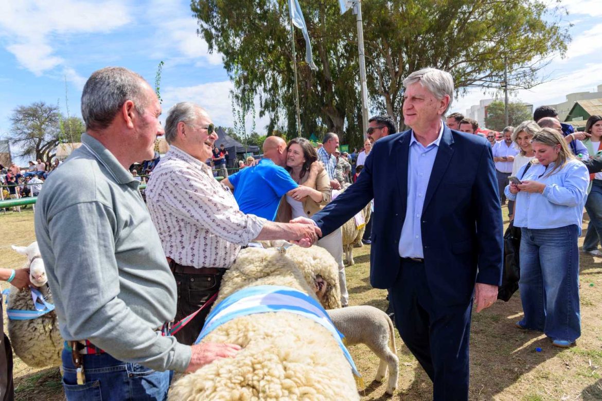 Ziliotto inauguró La Rural de Santa Rosa y propuso al campo potenciar en conjunto la agroindustria