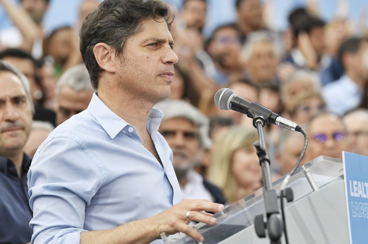Kicillof hizo responsable a Milei de cualquier hecho de violencia en el cierre de campaña de LLA