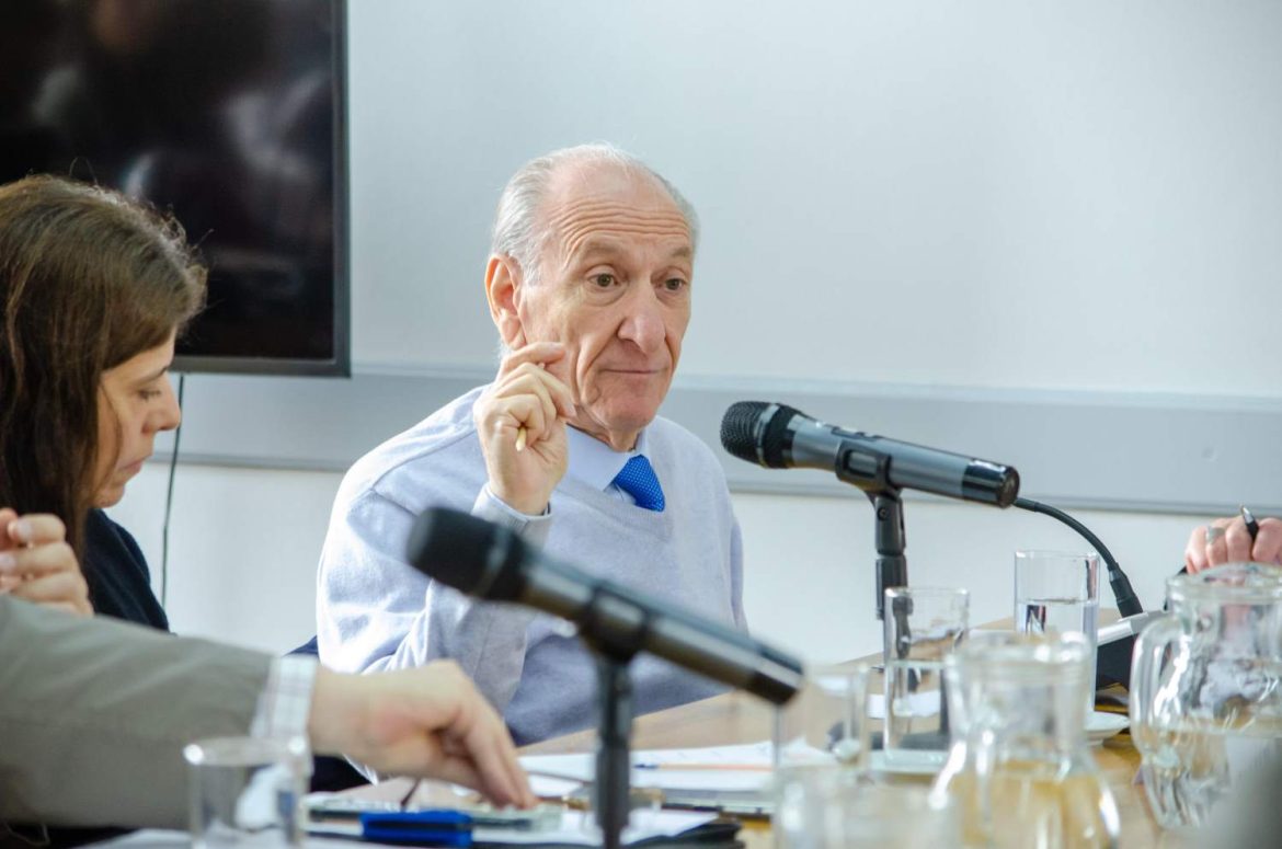 Kohan: el Gobierno nacional compró y tiene las vacunas, pero hay demoras en la distribución