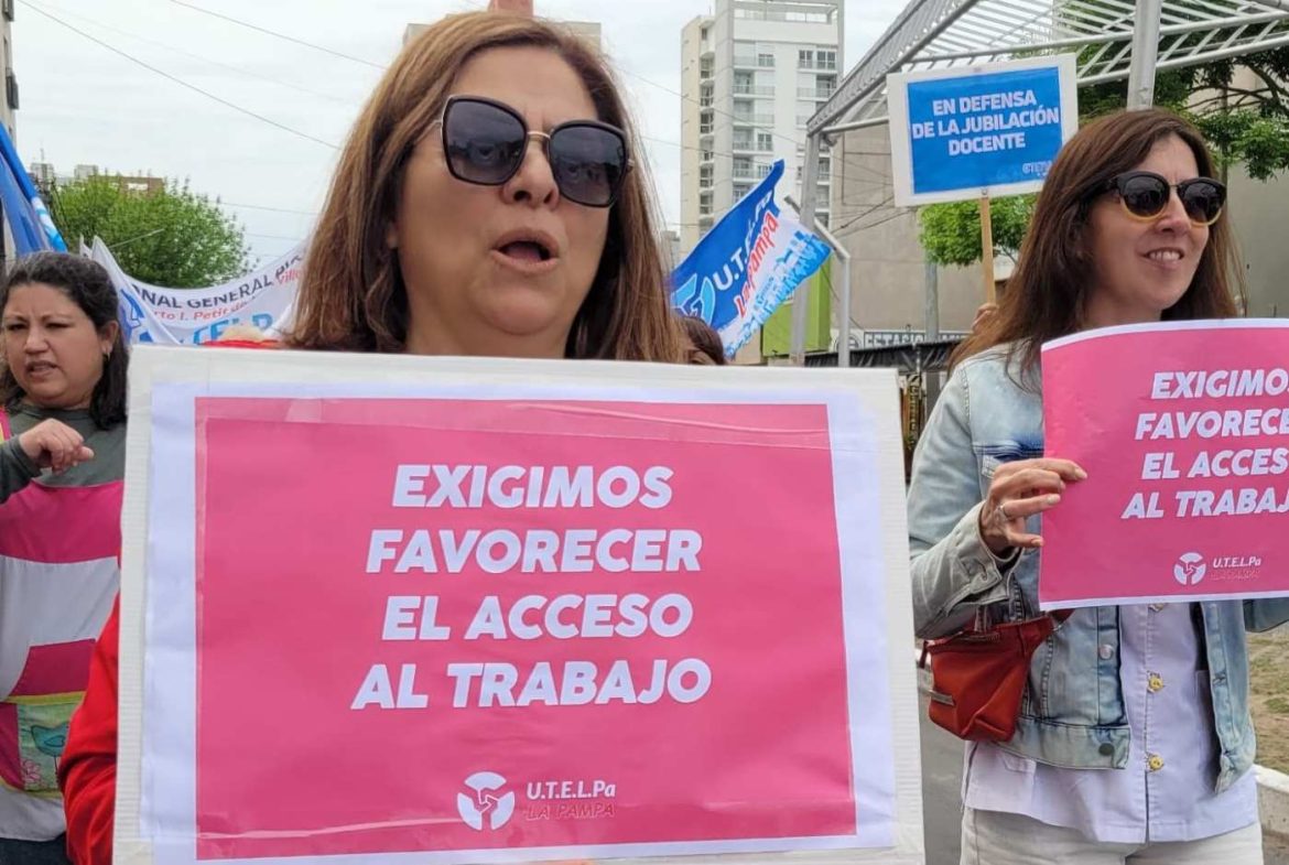 El gremio de Utelpa rechaza el cierre de divisiones en colegios secundarios