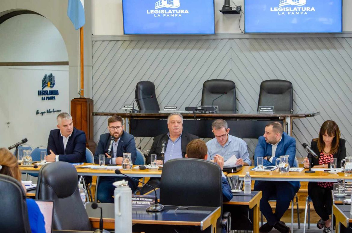 Curciarello: “El Gobierno implementará un segundo plan de conectividad”