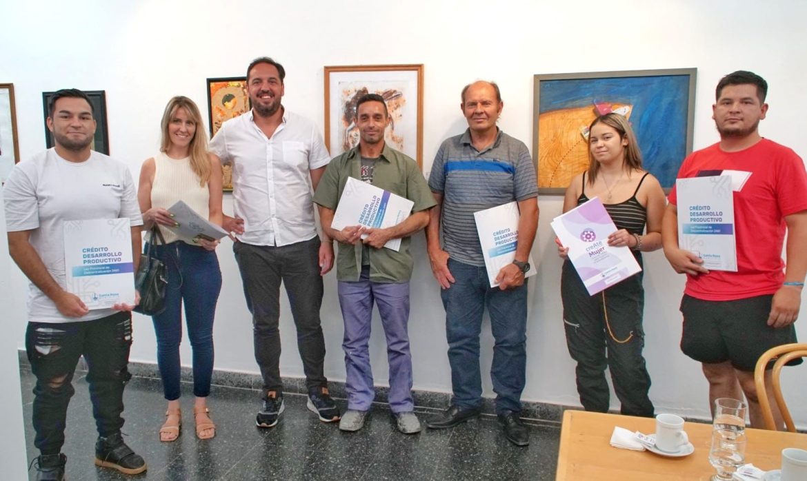 Di Nápoli dice que este año espera entregar 1700 créditos a emprendedores de Santa Rosa