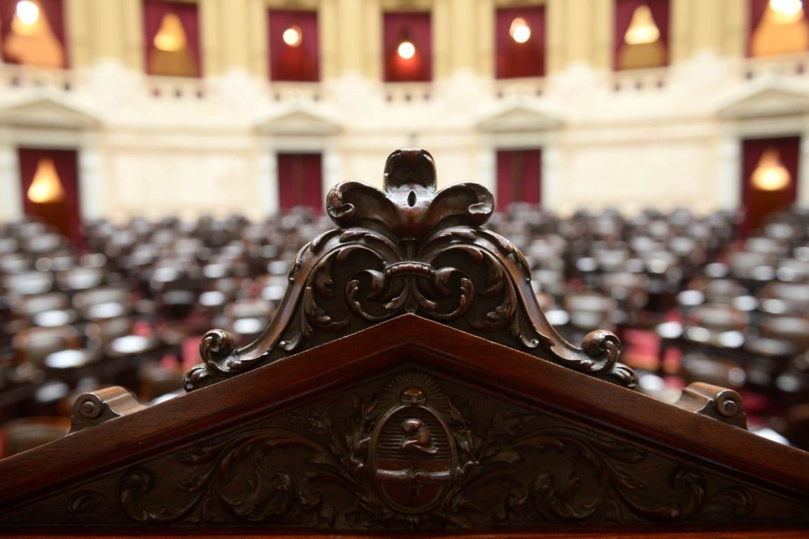 La UCR y la Ficha Limpia: “¿El peronismo pampeano no quiere gente honesta?”