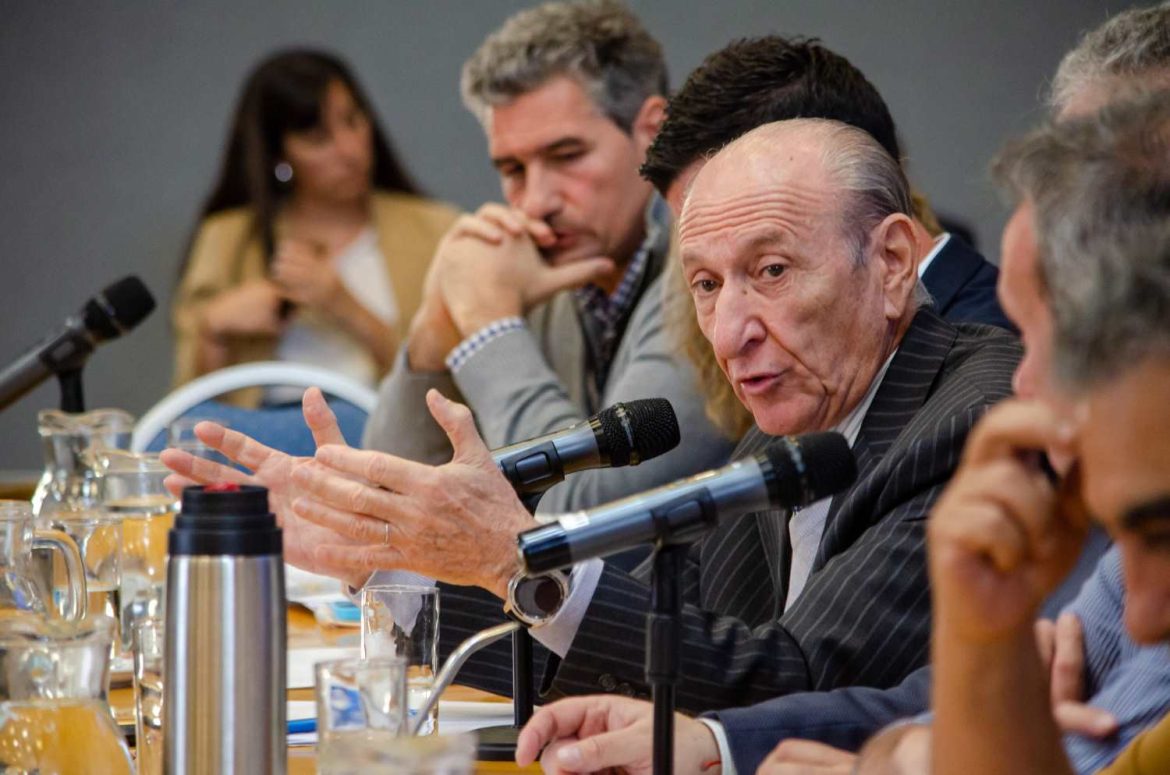 Kohan: la Provincia debe hacerse cargo de los remedios oncológicos por falta de provisión de Nación